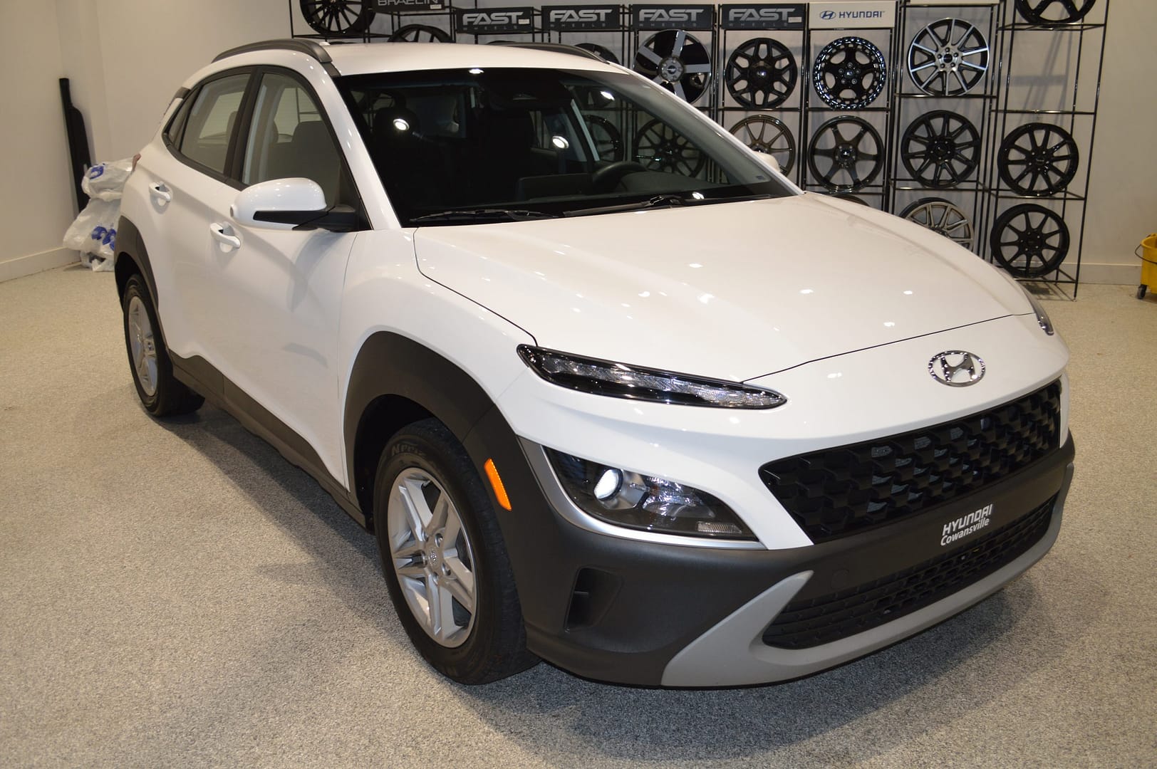 Kona Essentiel FWD 2023 – Image 10