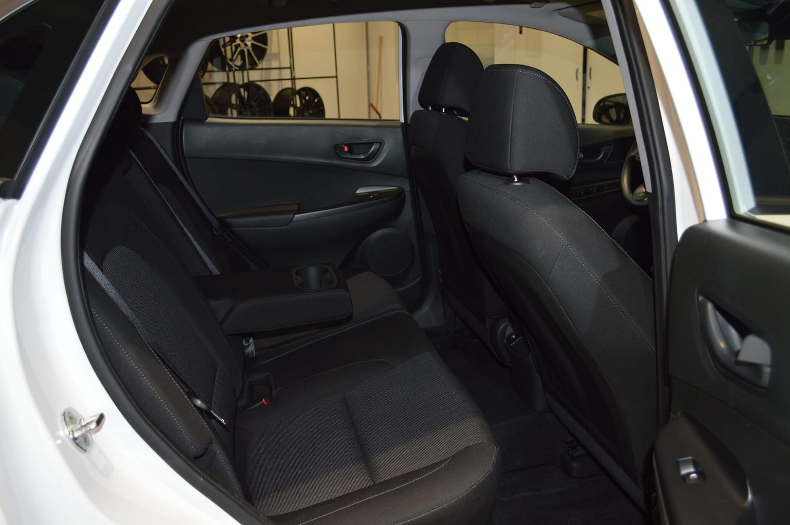 Kona Essentiel FWD 2023 – Image 25