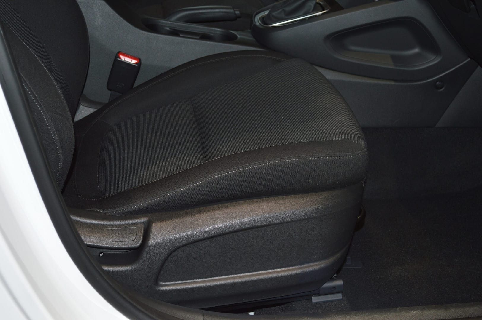 Kona Essentiel FWD 2023 – Image 27