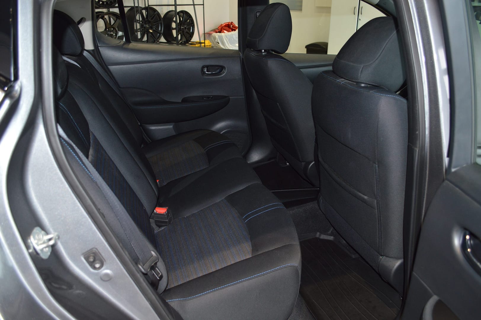 Nissan Leaf SV EV 2018 – Image 23