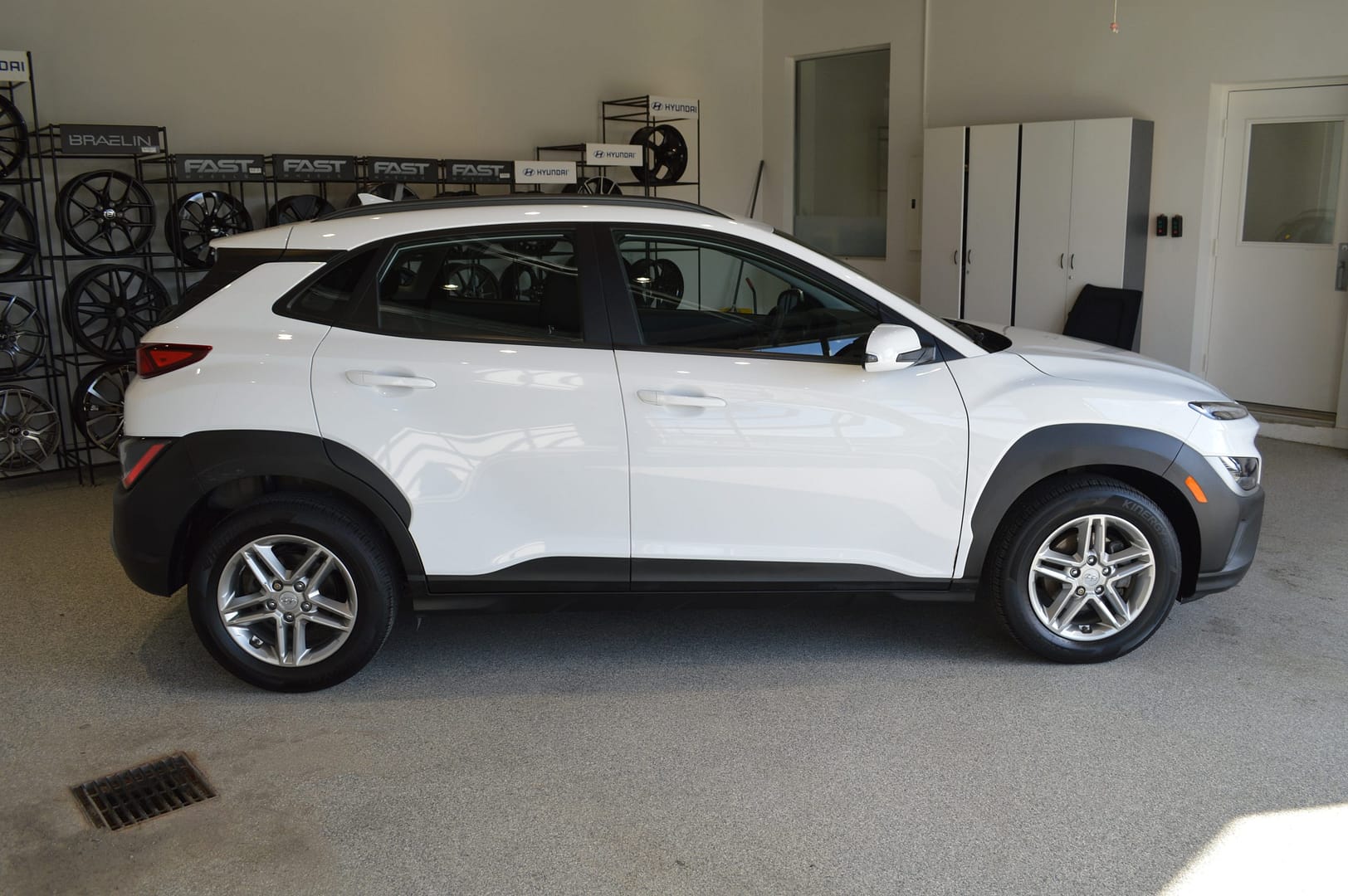 Kona Essentiel FWD 2023 – Image 8