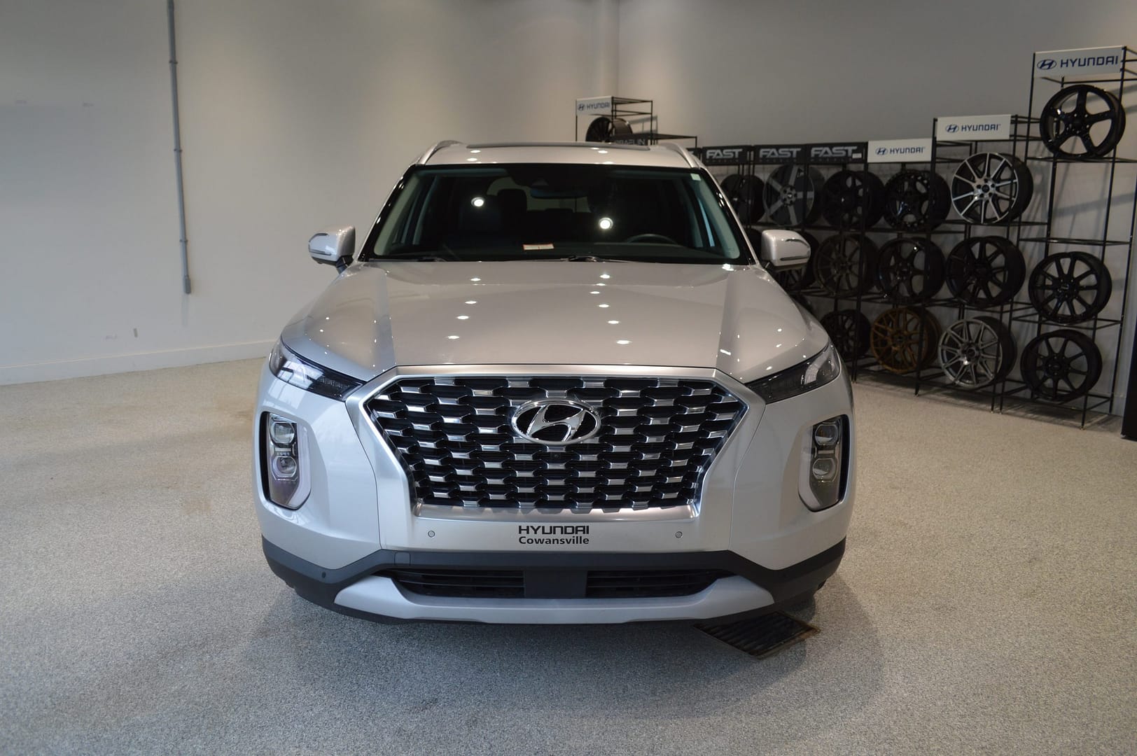 Palisade Luxury 8 Places AWD 2021 – Image 9