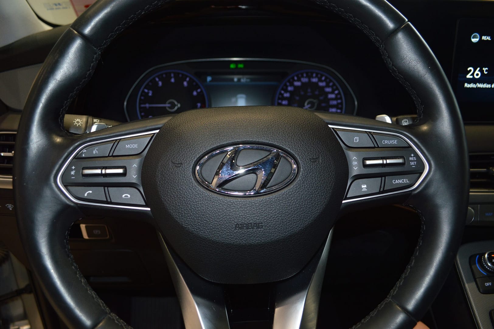 Palisade Luxury 8 Places AWD 2021 – Image 18