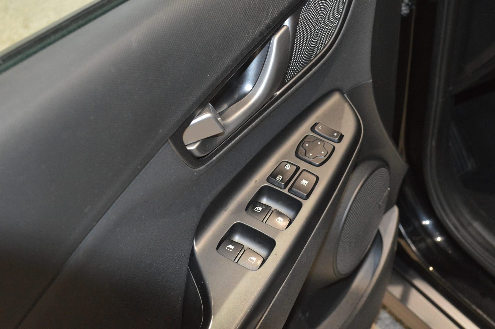 Kona EV Ultimate 2019 - Image 11