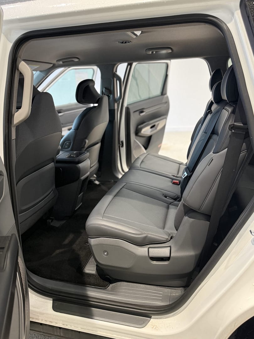 Kia EV 9 Land AWD 2024 – Image 9